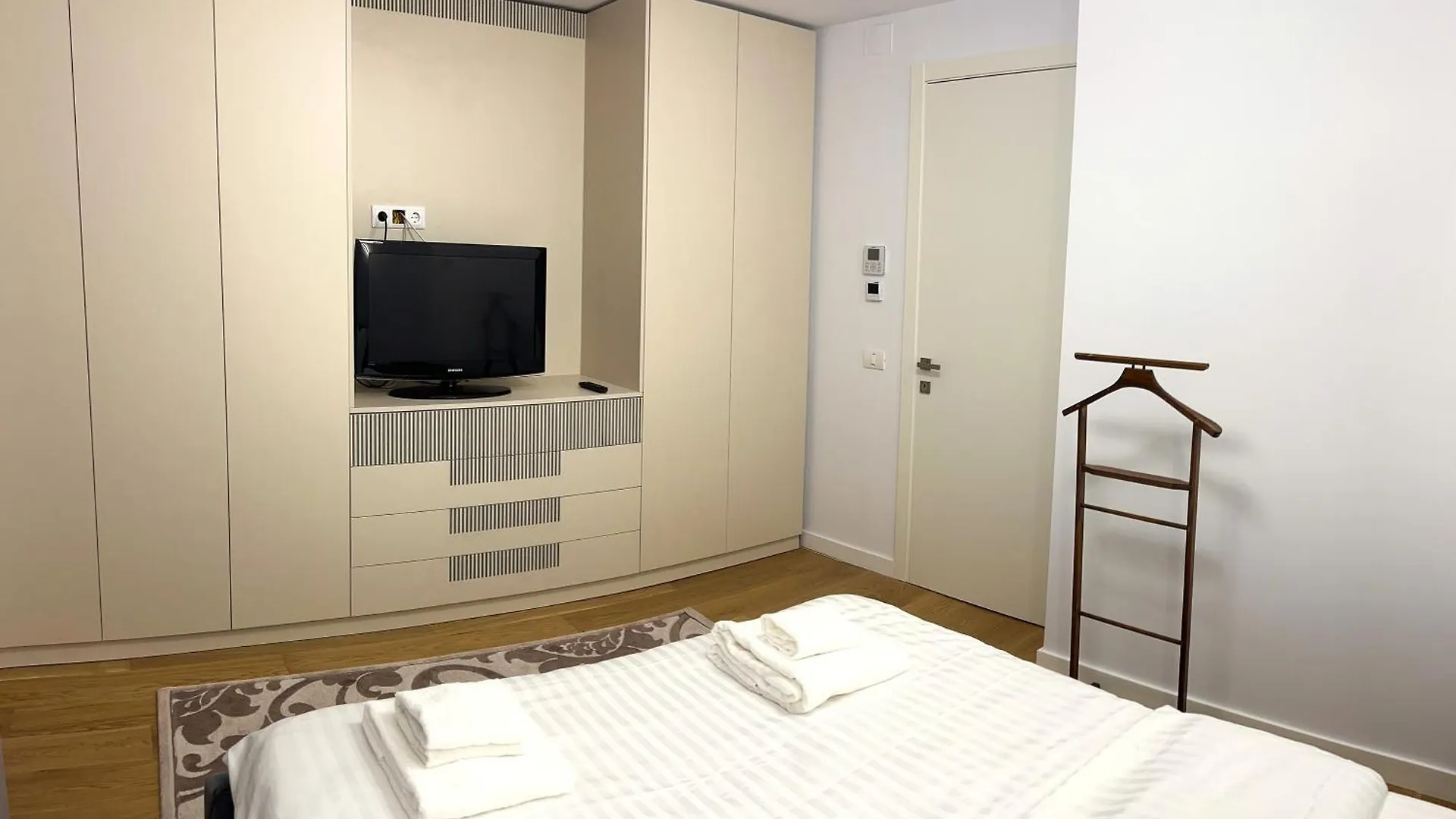 Modern City Home With Ac 布加勒斯特 罗马尼亚